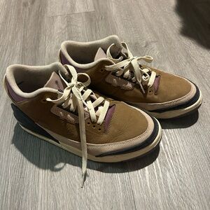 Jordan 3 Men's Brown and Cream Sneakers
